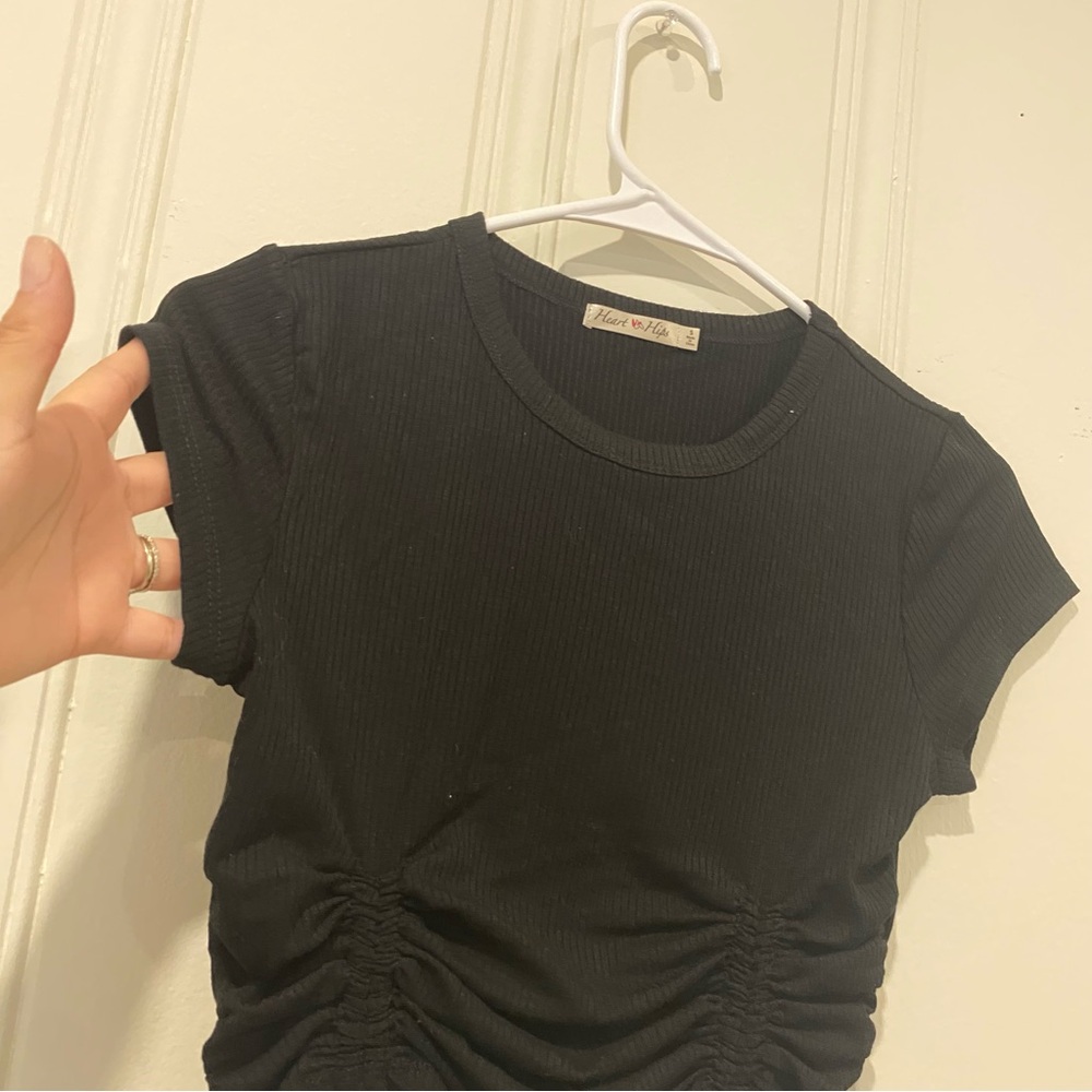 Black Ruched Crop Top - Picture 4 of 6